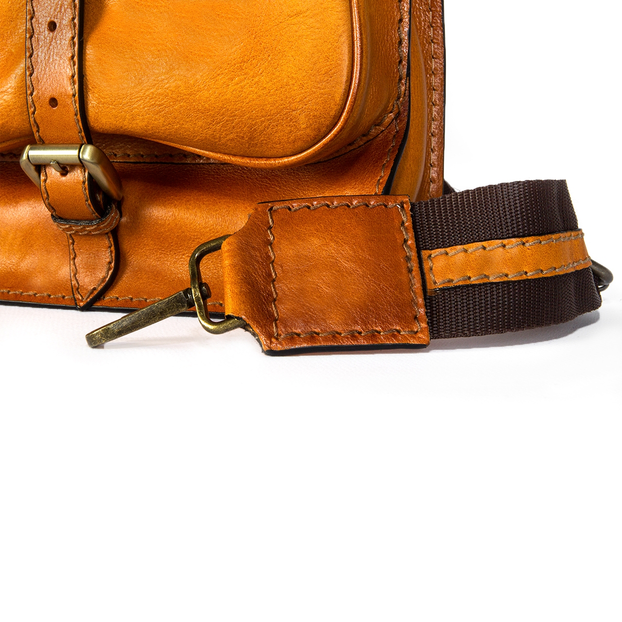 Bisaccia Cognac - Backpack in Vegetable-tanned Leather