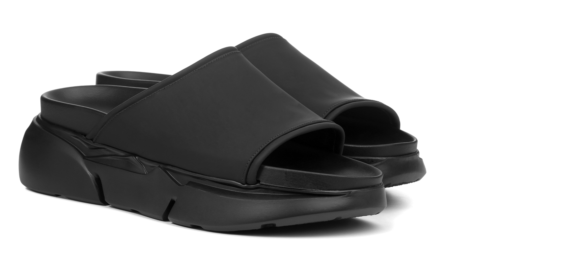 Sal - Elevator Sandals in Rubberized Effect Leather up to 2.4 inches