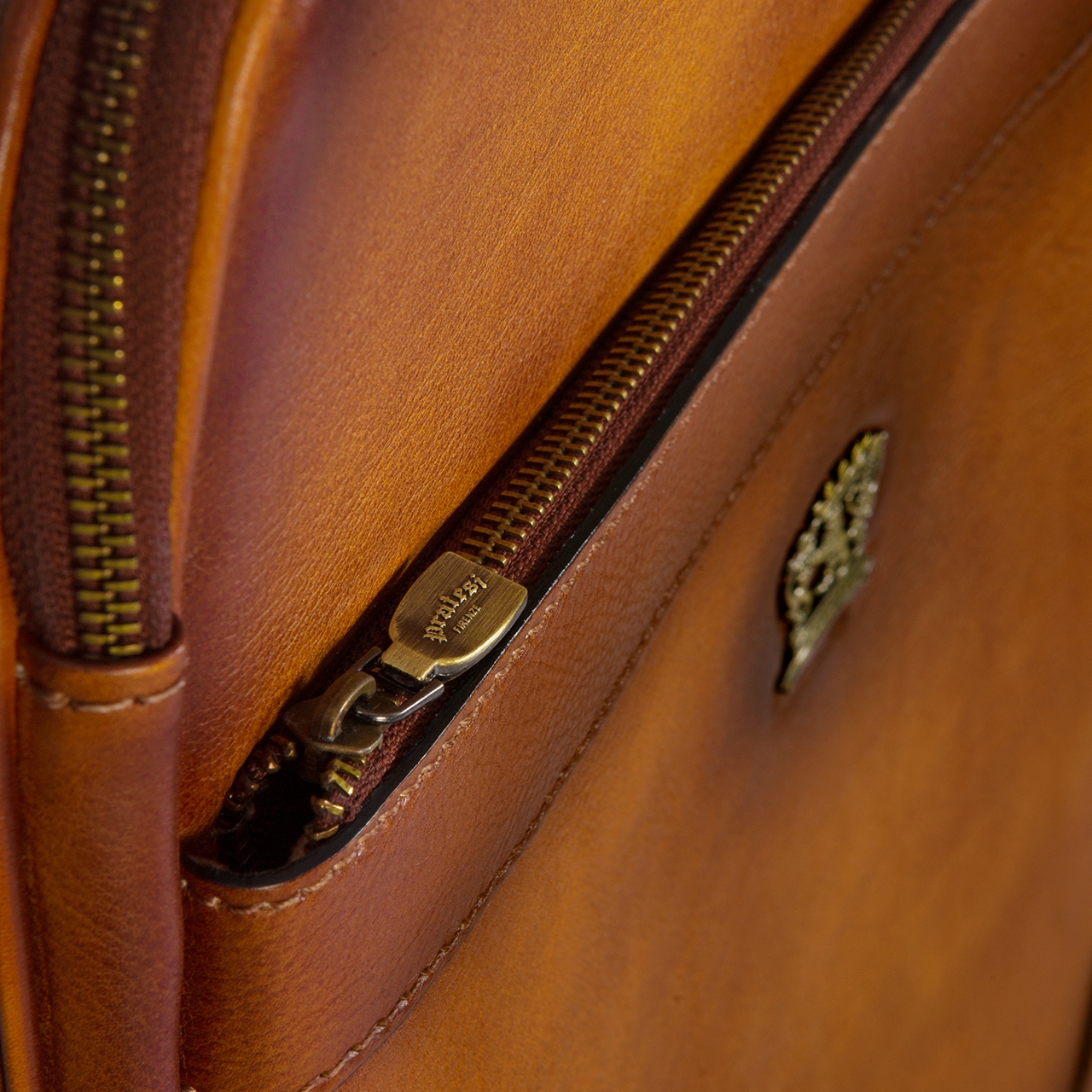 Intercontinental - Valise à roulettes en cuir Design GuidoMaggi